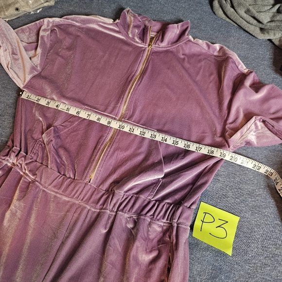 Fabletics Lavender Velvet Jumpsuit Size XL - Picture 11 of 15